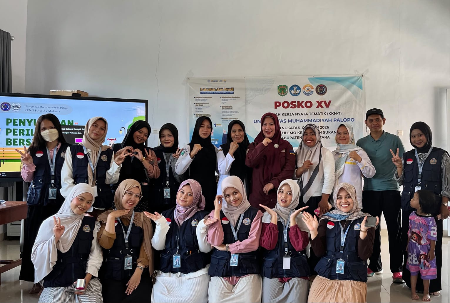 Mahasiswa KKN-T FIKes UMPalopo Edukasi PHBS bagi Siswa SD 144 Salulemo